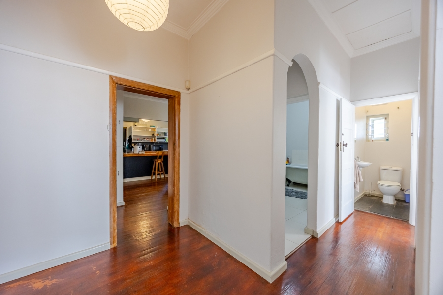 4 Bedroom Property for Sale in Wynberg Upper Western Cape